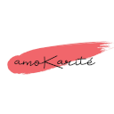 Logo Amo Karitê